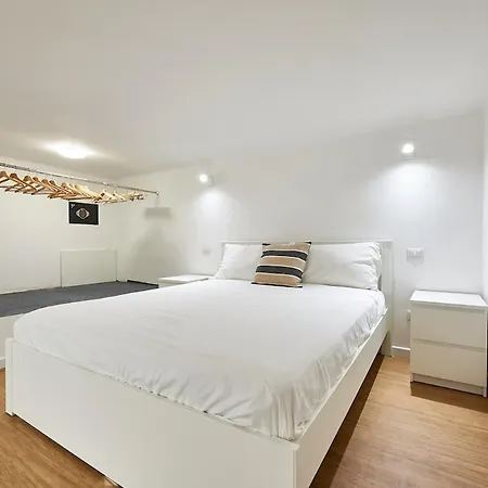 Ada Luxury Loft Lägenhet *